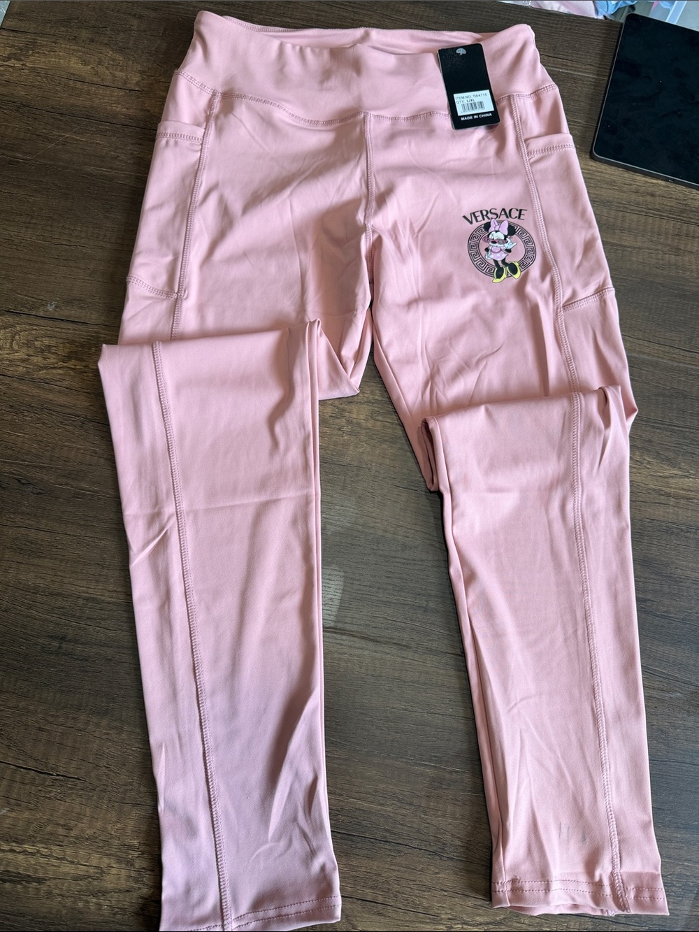 * Women's Pink Sports Leggings, Size L/XL, with Side Pockets